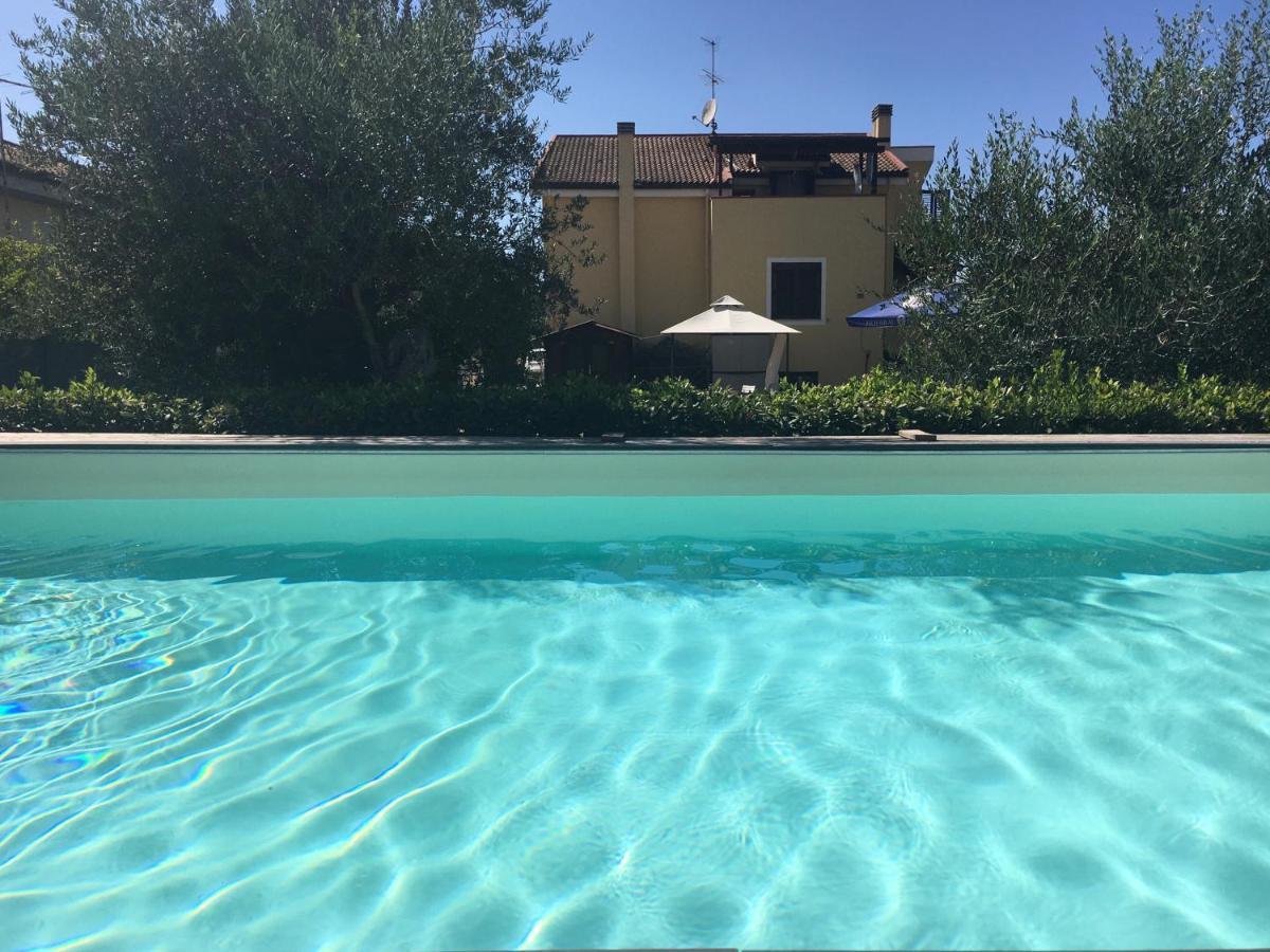 Golden Villa, Residenza Di Campagna Сассари Экстерьер фото